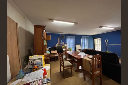 Casa à venda com 592m², 4 quartos e 6 vagasSala 4