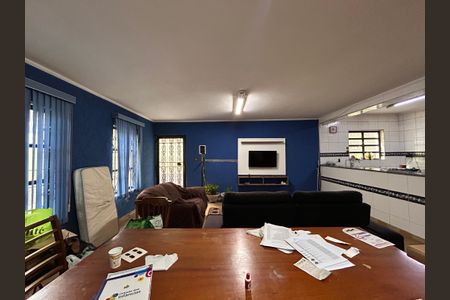 Casa à venda com 592m², 4 quartos e 6 vagasSala 4