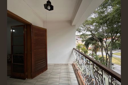 Casa à venda com 592m², 4 quartos e 6 vagasVaranda da Sala 3