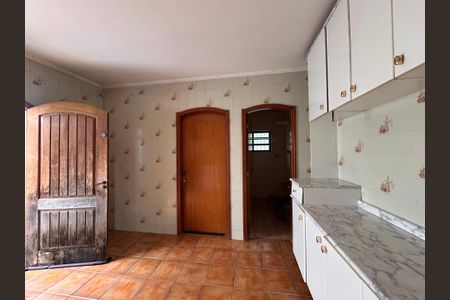 Casa à venda com 592m², 4 quartos e 6 vagasÁrea de Serviço