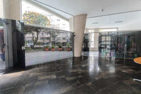 Apartamento à venda com 155m², 3 quartos e 1 vagaHall de entrada