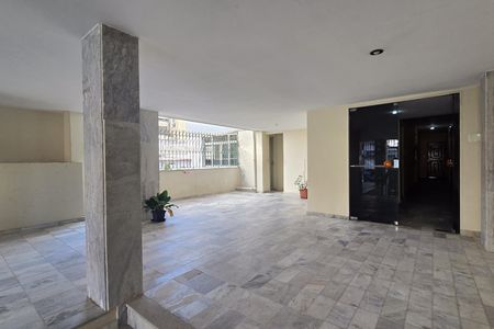 Apartamento à venda com 40m², 2 quartos e 1 vagaHall de entrada