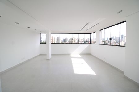 Apartamento à venda com 30m², 1 quarto e sem vagaÁrea Comum