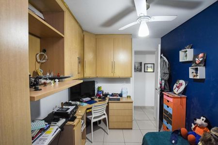 Apartamento à venda com 120m², 3 quartos e 1 vaga Apartamento à venda com 120m², 3 quartos e 1 vagaQuarto