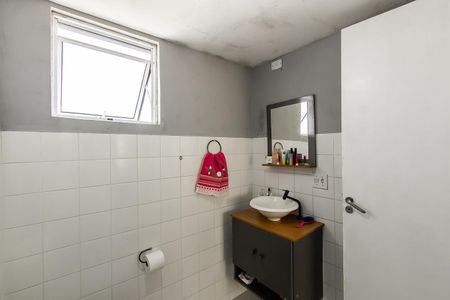 Apartamento à venda com 53m², 2 quartos e 1 vaga Apartamento à venda com 53m², 2 quartos e 1 vagaBanheiro