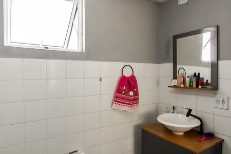 Apartamento à venda com 53m², 2 quartos e 1 vaga Apartamento à venda com 53m², 2 quartos e 1 vagaBanheiro