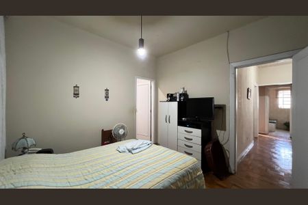 Casa à venda com 280m², 3 quartos e 3 vagasSuite