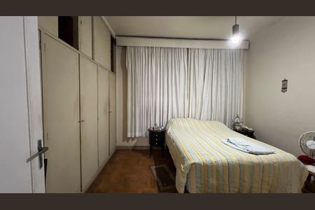 Casa à venda com 280m², 3 quartos e 3 vagasSuite