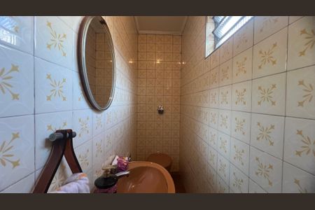 Casa à venda com 280m², 3 quartos e 3 vagasLavabo