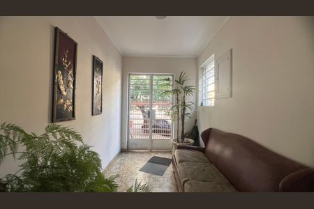 Casa à venda com 280m², 3 quartos e 3 vagasHall social