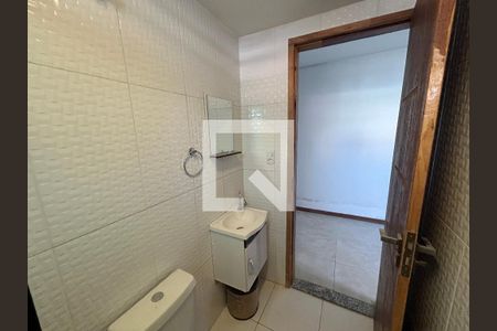 Casa para alugar com 55m², 2 quartos e sem vagaBanheiro da Suíte