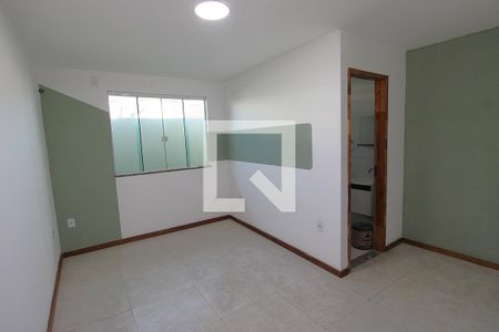 Casa para alugar com 55m², 2 quartos e sem vagaSuíte
