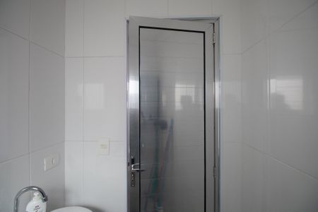 Casa à venda com 190m², 4 quartos e 2 vagasBanheiro de Serviço