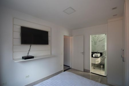 Casa à venda com 190m², 4 quartos e 2 vagasSuíte