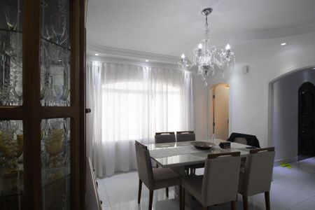 Casa à venda com 190m², 4 quartos e 2 vagasSala de Jantar