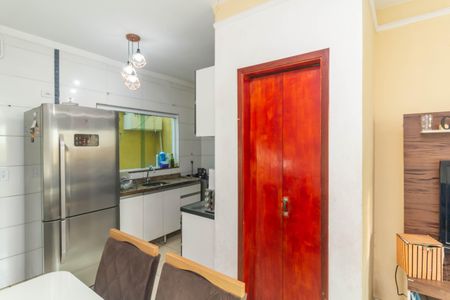 Casa de condomínio à venda com 105m², 2 quartos e 2 vagas Casa de condomínio à venda com 105m², 2 quartos e 2 vagasSala