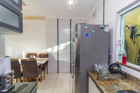 Casa de condomínio à venda com 105m², 2 quartos e 2 vagas Casa de condomínio à venda com 105m², 2 quartos e 2 vagasCozinha