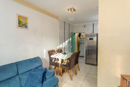 Casa de condomínio à venda com 105m², 2 quartos e 2 vagas Casa de condomínio à venda com 105m², 2 quartos e 2 vagasSala