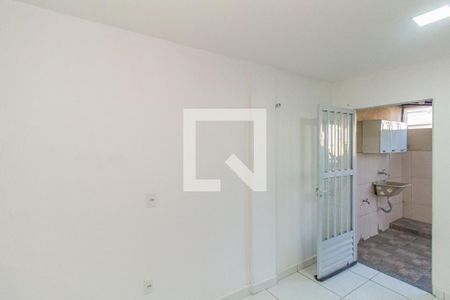 Casa para alugar com 35m², 1 quarto e sem vagaSala