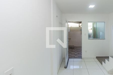 Casa para alugar com 35m², 1 quarto e sem vagaSala