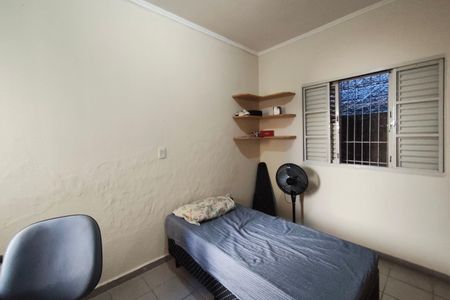 Casa à venda com 130m², 3 quartos e 5 vagasQuarto 2