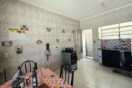 Casa à venda com 130m², 3 quartos e 5 vagasCozinha