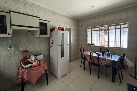 Casa à venda com 130m², 3 quartos e 5 vagasCozinha