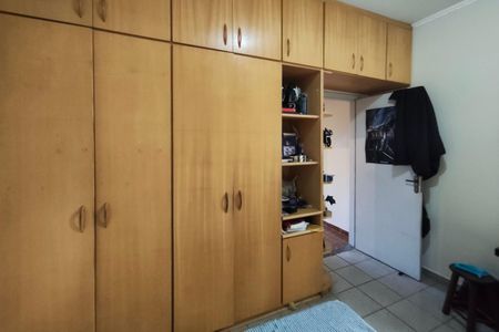 Casa à venda com 130m², 3 quartos e 5 vagasQuarto 2