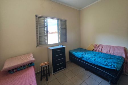 Casa à venda com 130m², 3 quartos e 5 vagasSuíte