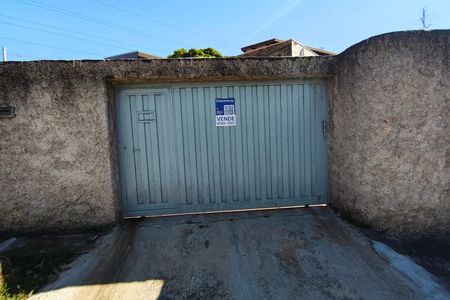 Casa à venda com 130m², 3 quartos e 5 vagasFachada