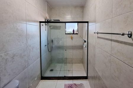Casa para alugar com 220m², 2 quartos e 4 vagasBanheiro da Suíte