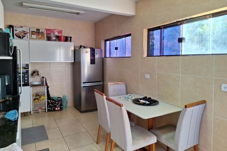 Casa para alugar com 220m², 2 quartos e 4 vagasCozinha