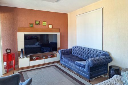 Casa para alugar com 220m², 2 quartos e 4 vagasSala