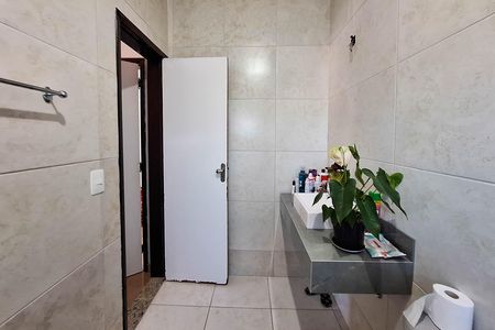 Casa para alugar com 220m², 2 quartos e 4 vagasBanheiro da Suíte