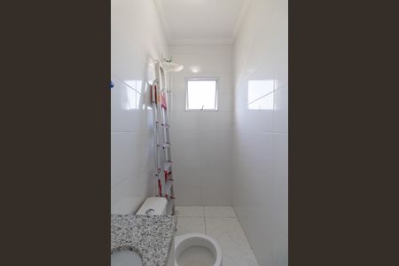 Casa de condomínio à venda com 100m², 2 quartos e 2 vagasBanheiro Suíte 1