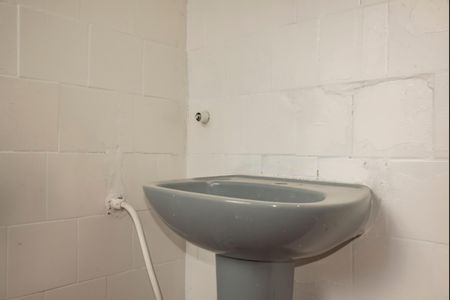 Casa de condomínio para alugar com 75m², 2 quartos e sem vagaBanheiro