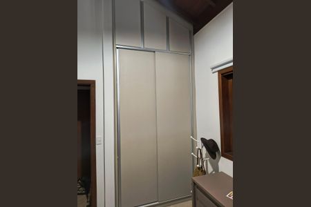 Casa de condomínio à venda com 188m², 3 quartos e 2 vagasQuarto 2