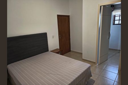 Casa de condomínio à venda com 188m², 3 quartos e 2 vagasQuarto 1