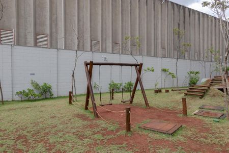 Apartamento à venda com 43m², 2 quartos e sem vagaÁrea Comum - Playground