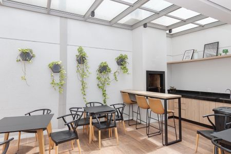 Apartamento à venda com 43m², 2 quartos e sem vagaÁrea Comum - Churrasqueira 2