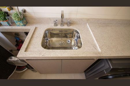 Apartamento à venda com 89m², 2 quartos e 1 vagaCozinha e Área de Serviço