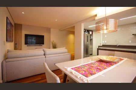 Apartamento à venda com 89m², 2 quartos e 1 vagaSala