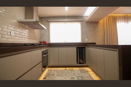 Apartamento à venda com 89m², 2 quartos e 1 vagaCozinha e Área de Serviço