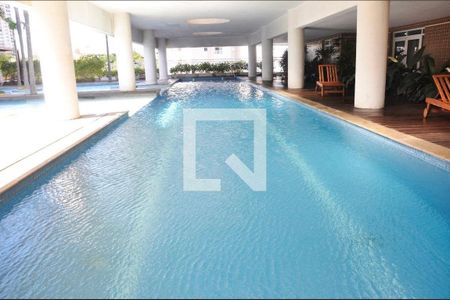 Apartamento à venda com 92m², 3 quartos e 2 vagasPiscina