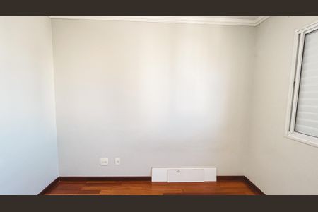 Apartamento à venda com 92m², 3 quartos e 2 vagasQuarto 2