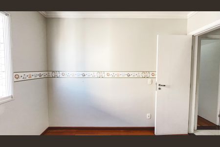 Apartamento à venda com 92m², 3 quartos e 2 vagasQuarto 2