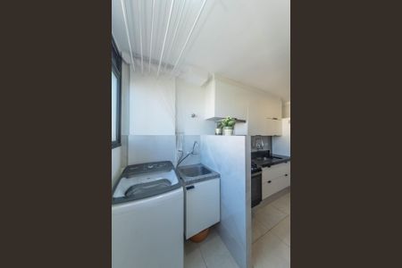 Apartamento à venda com 74m², 3 quartos e 2 vagasÁrea de Serviço