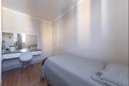 Apartamento à venda com 74m², 3 quartos e 2 vagasQuarto 2