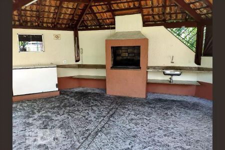 Apartamento à venda com 74m², 3 quartos e 2 vagas Apartamento à venda com 74m², 3 quartos e 2 vagasÁrea comum - Churrasqueira