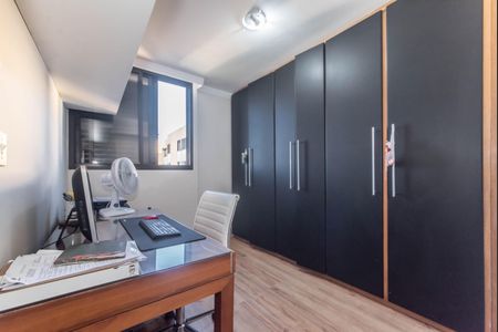 Apartamento à venda com 74m², 3 quartos e 2 vagasQuarto 1